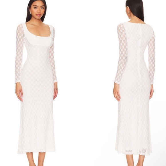 Bardot Dresses & Skirts - Long sleeve White Lace Dress